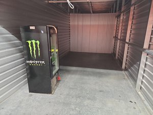 10 x 20 unit in Charlotte