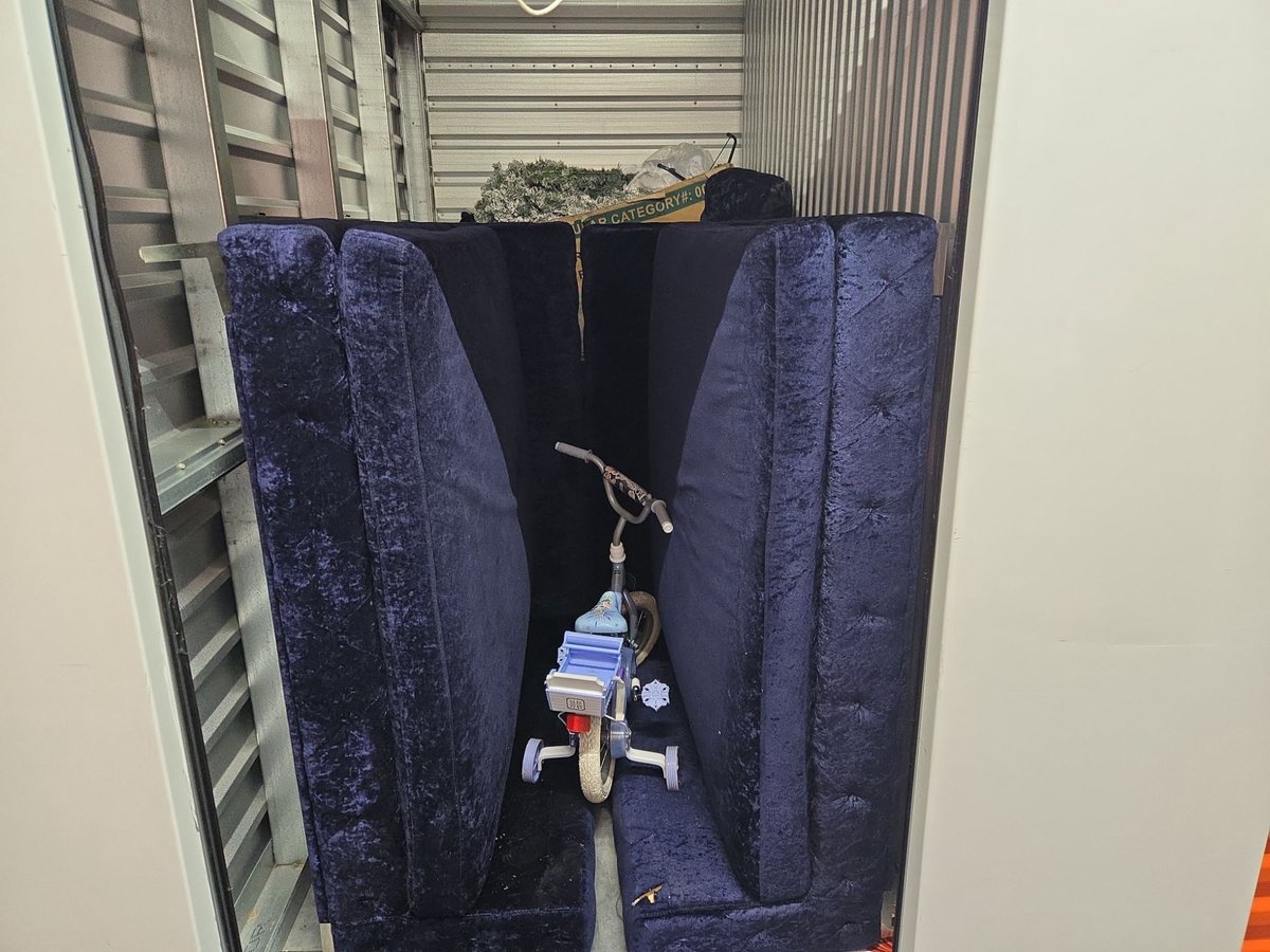 5 x 10 storage unit in Charlotte, NC