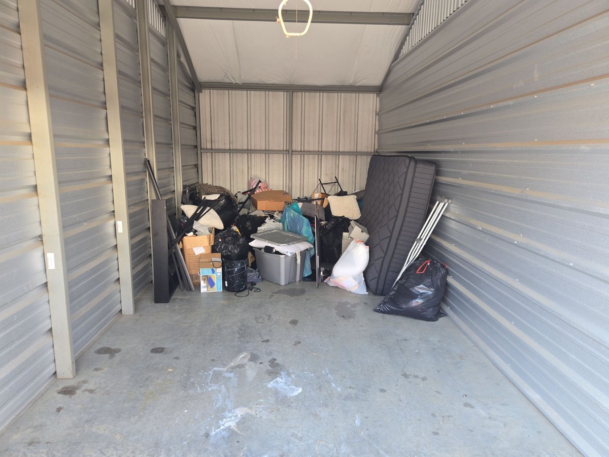 10 x 20 storage unit in Charlotte, NC