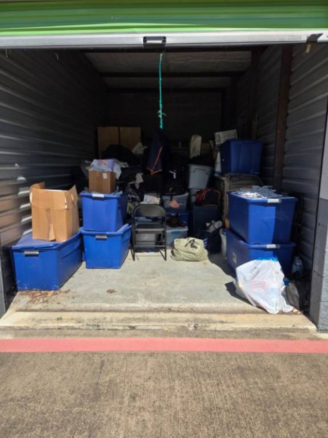 10 x 20 storage unit in Duncanville, TX