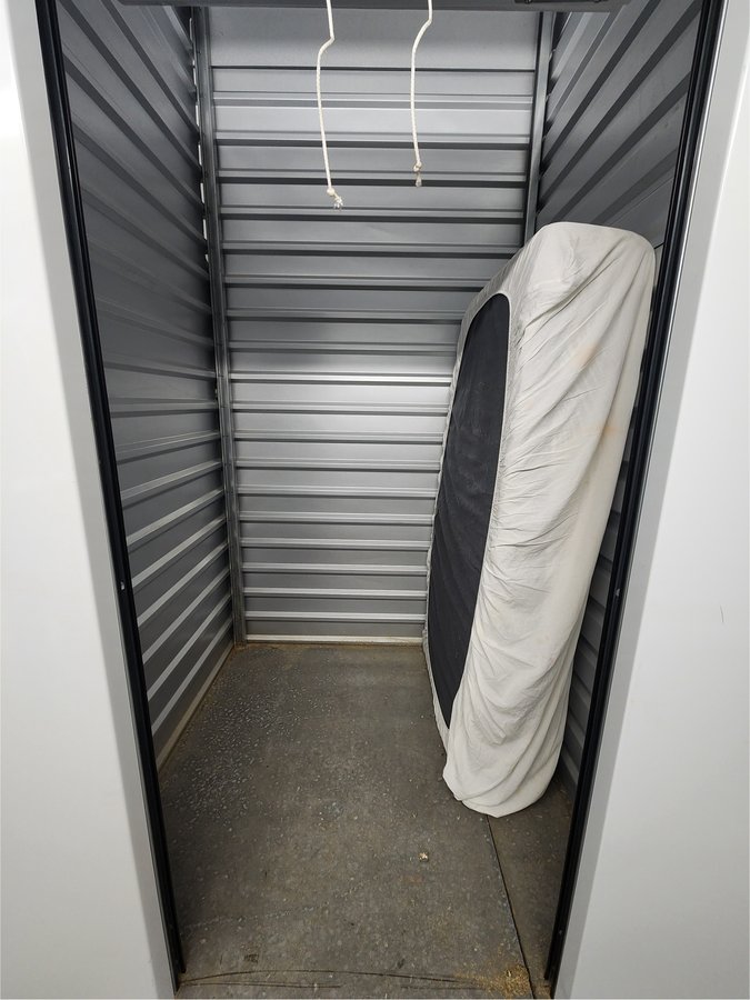 5 x 5 storage unit in Thomasville, NC