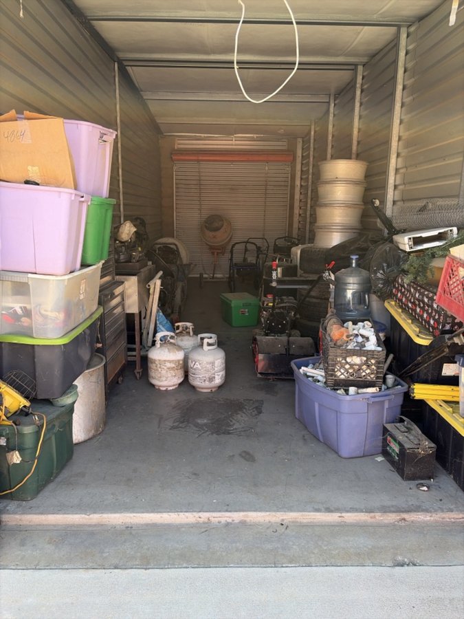 10 x 30 storage unit in Moreno Valley, CA