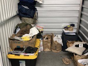 5 x 5 storage unit in Northridge, CA
