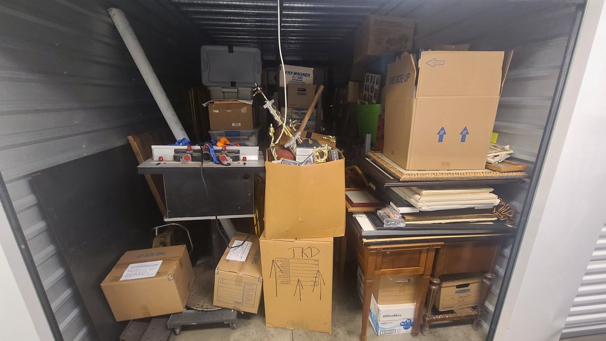 9 x 20 storage unit in Issaquah, WA