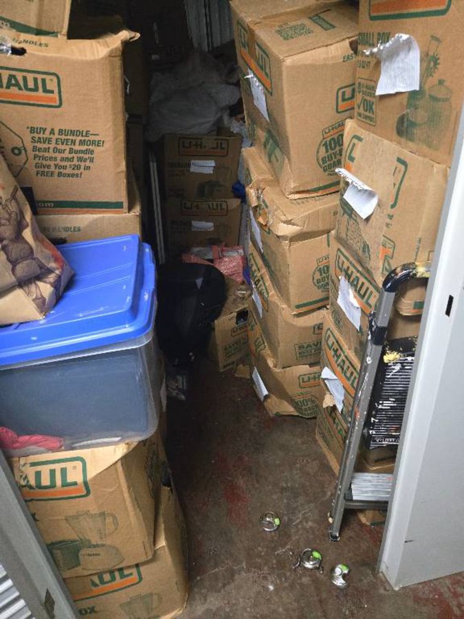 5 x 10 storage unit in Chicago, IL