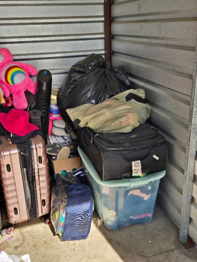 5 x 10 storage unit in Dallas, TX