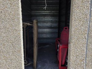 5 x 10 unit in San Antonio