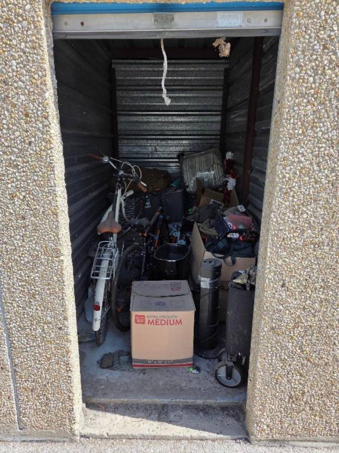 5 x 10 storage unit in San Antonio, TX
