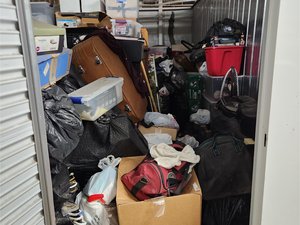 10 x 24 storage unit in Chicago, IL