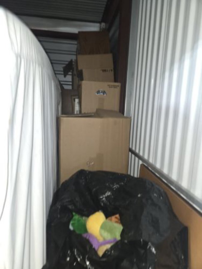 5 x 10 storage unit in Metairie, LA
