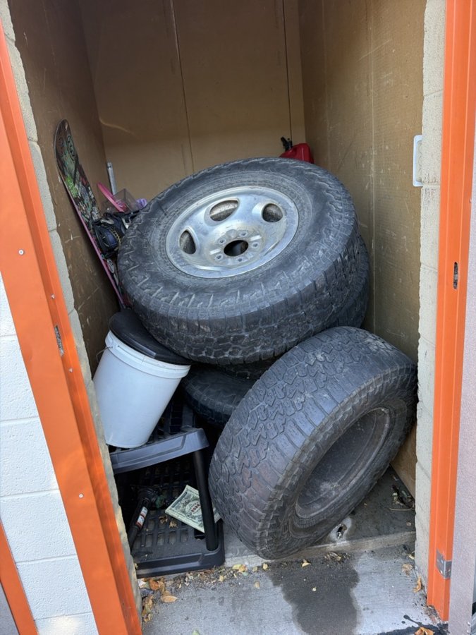 5 x 7 storage unit in Colorado Springs, CO