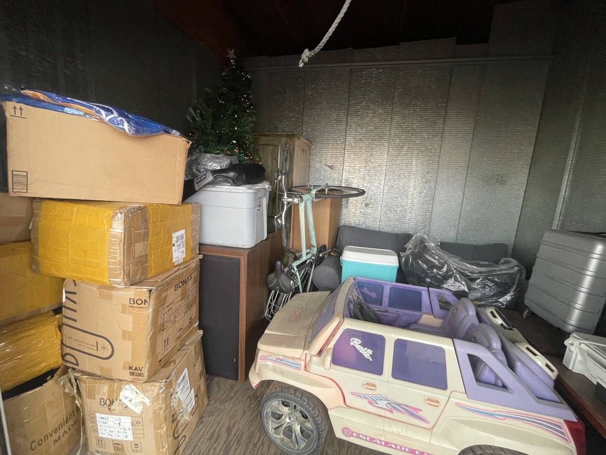 10 x 8 storage unit in Covina, CA