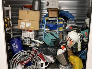 10 x 5 storage unit in Santa Clarita, CA