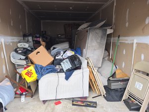 10 x 20 storage unit in Charlotte, NC