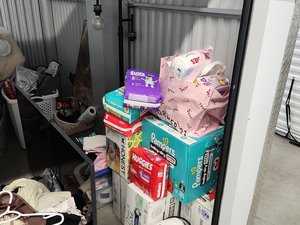 10 x 10 storage unit in Austin, TX
