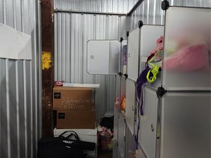 5 x 10 unit in Chicago