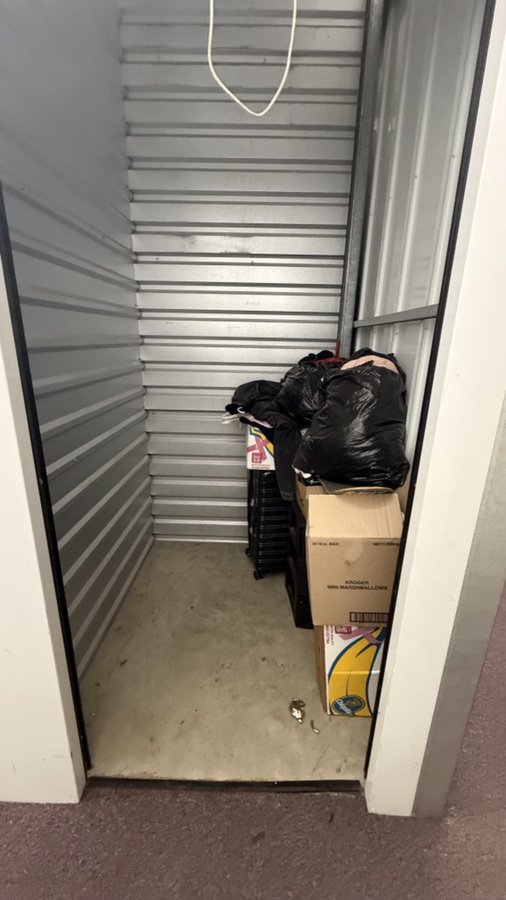 5 x 5 storage unit in Moreno Valley, CA