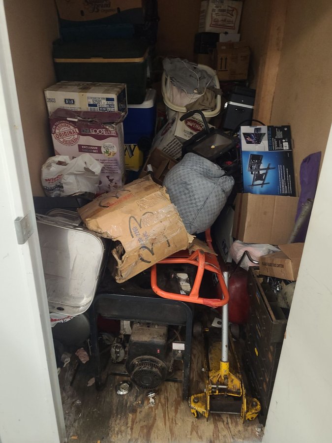 5 x 10 storage unit in Gresham, OR