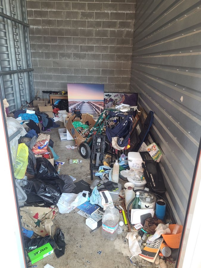 10 x 15 storage unit in Portland, OR