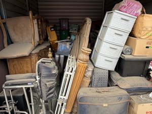 10 x 15 storage unit in Moreno Valley, CA