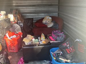 10 x 10 storage unit in Saint Ann, MO