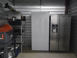 20 x 10 storage unit in Las Vegas, NV