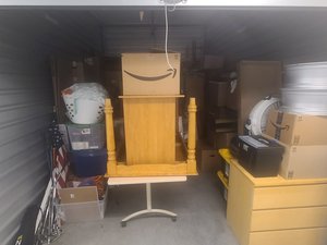 10 x 16 storage unit in Issaquah, WA