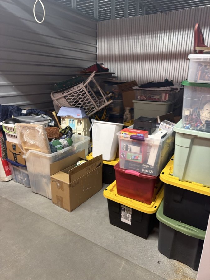 10 x 10 storage unit in Colorado Springs, CO
