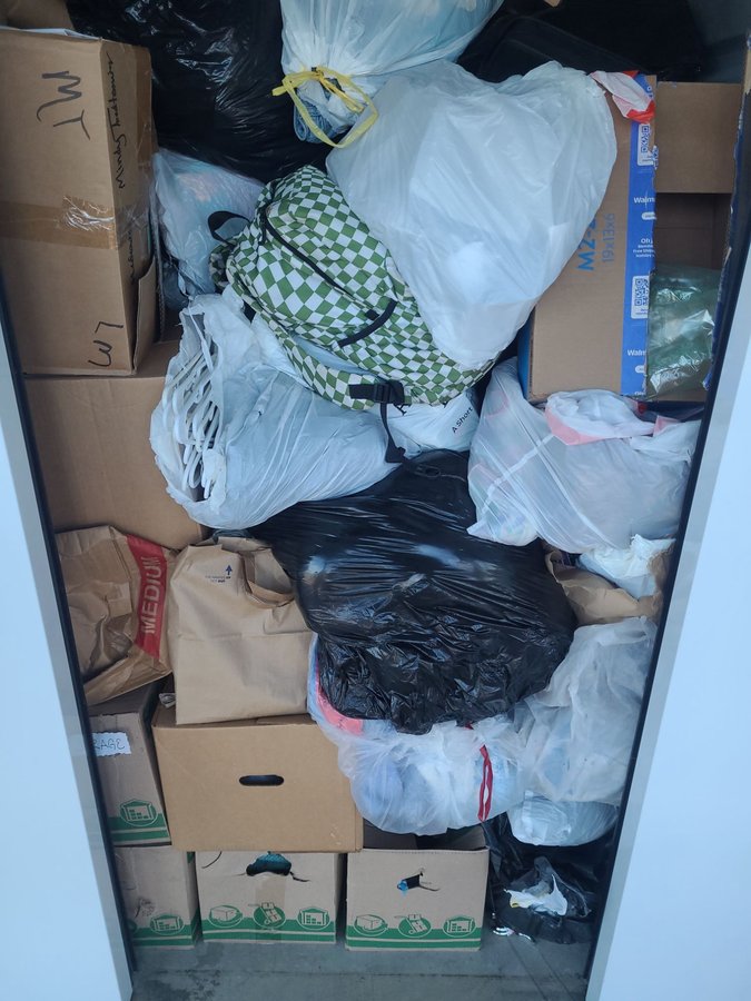 4 x 3 storage unit in Portland, OR