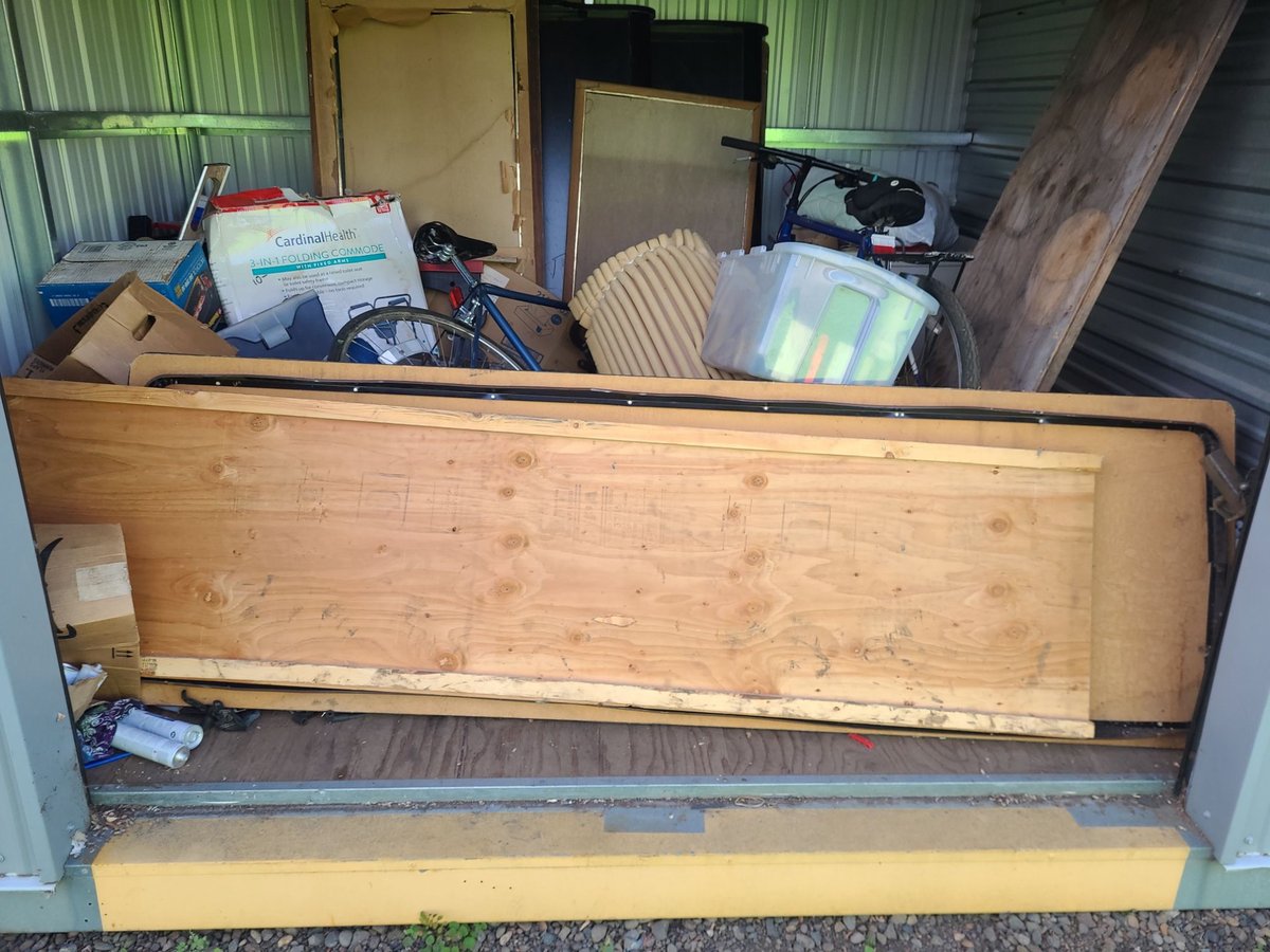 8 x 10 storage unit in Portland, OR