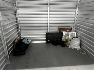 10 x 10 storage unit in Indio, CA