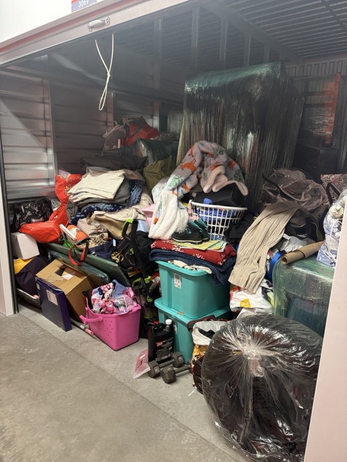 10 x 10 storage unit in Colorado Springs, CO