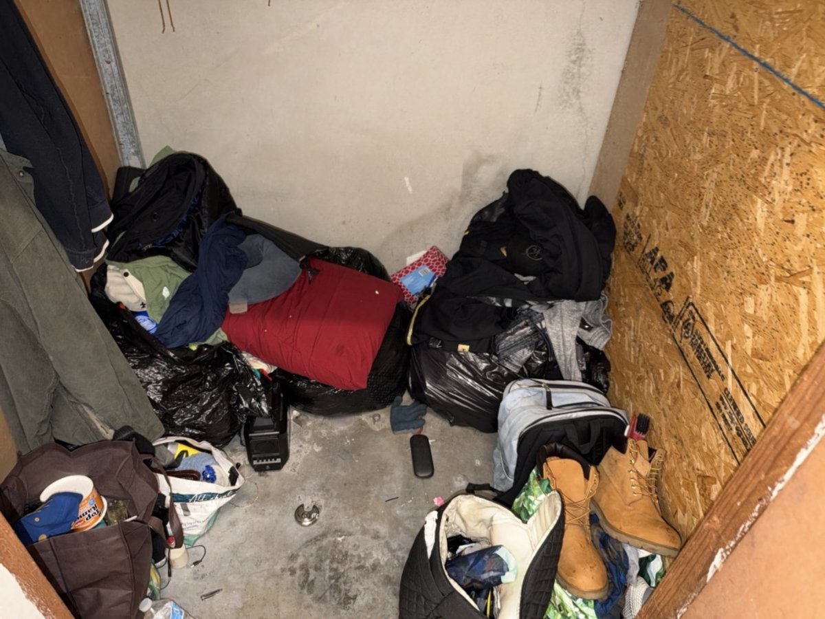 5 x 5 storage unit in Wilmington, CA
