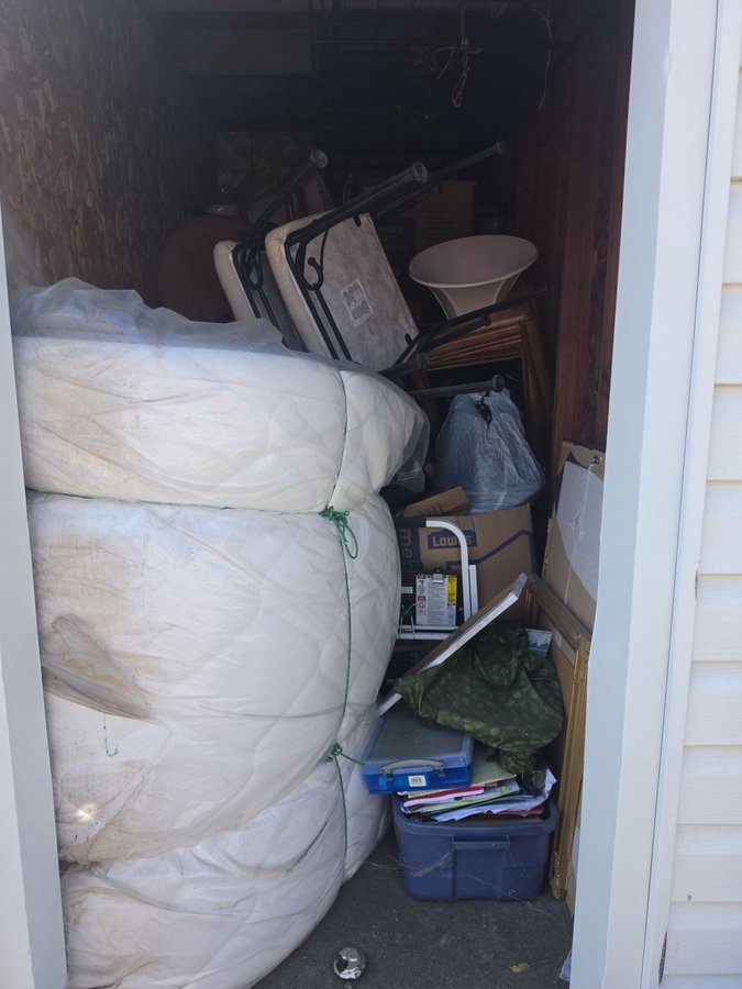 5 x 10 storage unit in Concord, NC