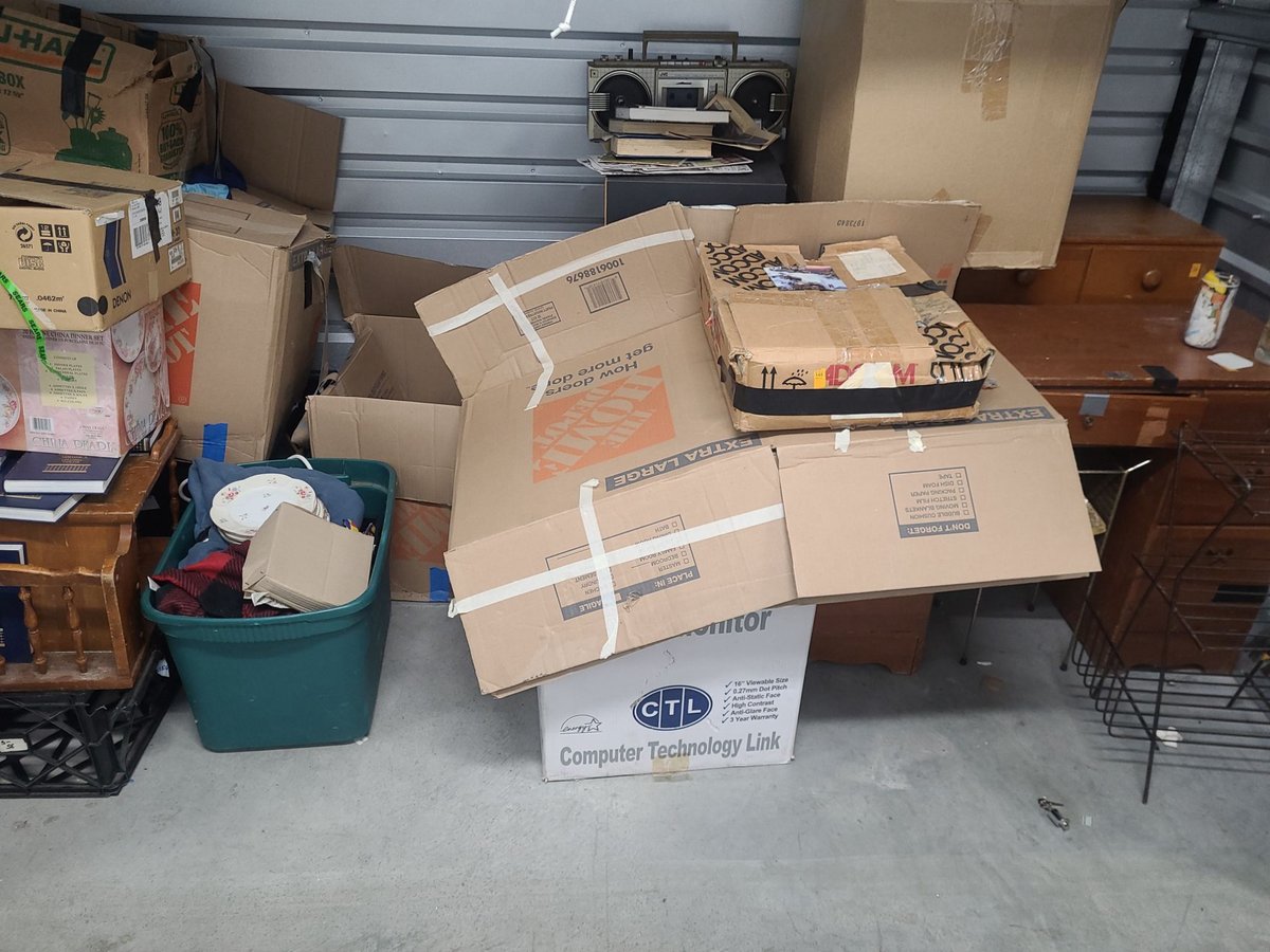 10 x 5 storage unit in Portland, OR