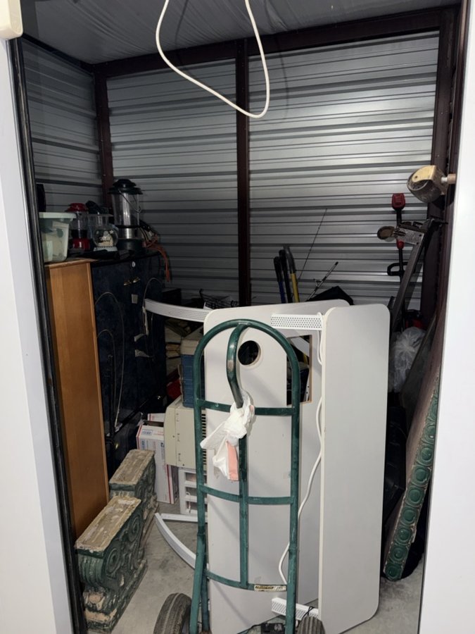 10 x 10 storage unit in Pueblo West, CO