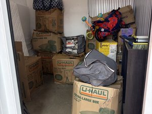 10 x 10 unit in Colorado Springs