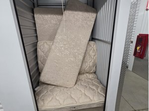 5 x 5 storage unit in Escondido, CA