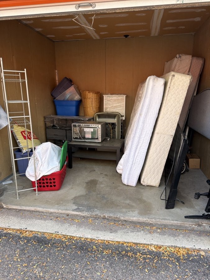 10 x 10 storage unit in Colorado Springs, CO