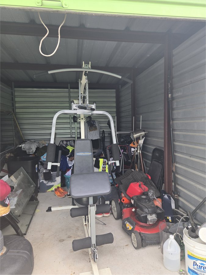 10 x 15 storage unit in Winter Haven, FL