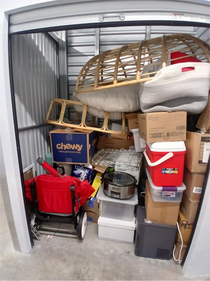 8 x 5 storage unit in Mill Creek, WA