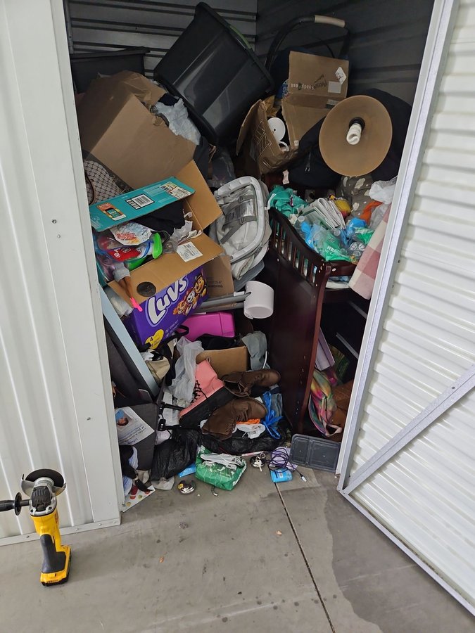 5 x 10 storage unit in Albuquerque, NM