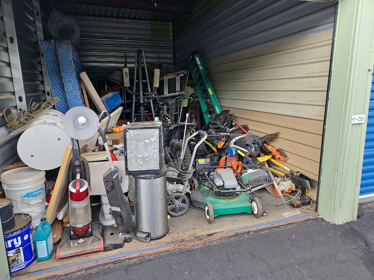 10 x 20 storage unit in Albuquerque, NM
