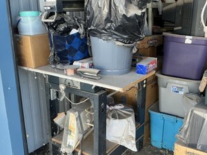 10 x 10 storage unit in Bernalillo, NM