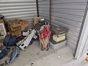 10 x 10 storage unit in Albuquerque, NM