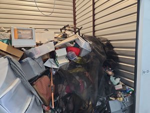 10 x 10 storage unit in Albuquerque, NM