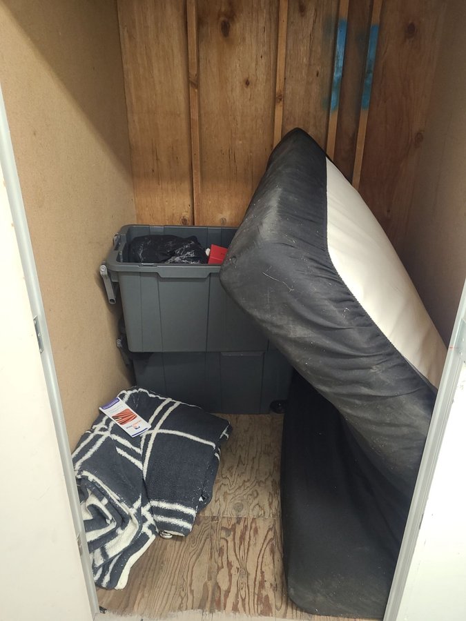 5 x 5 storage unit in Portland, OR