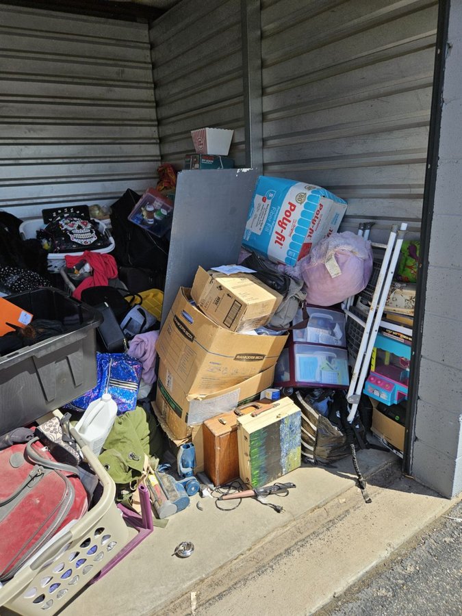 10 x 10 storage unit in Albuquerque, NM