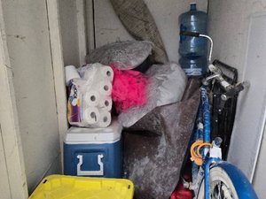 4 x 8 storage unit in Daly City, CA