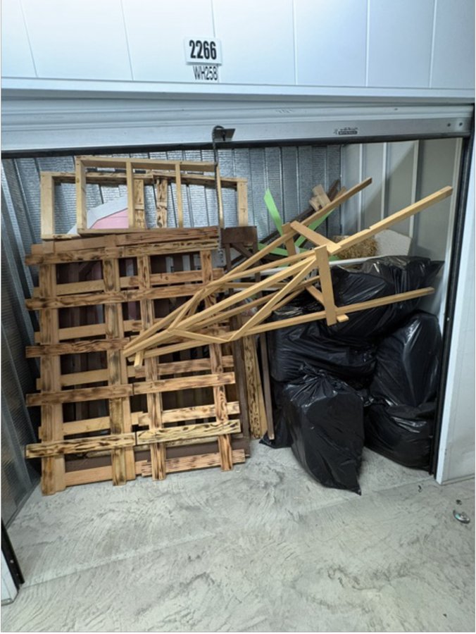10 x 5 storage unit in Hilo, HI